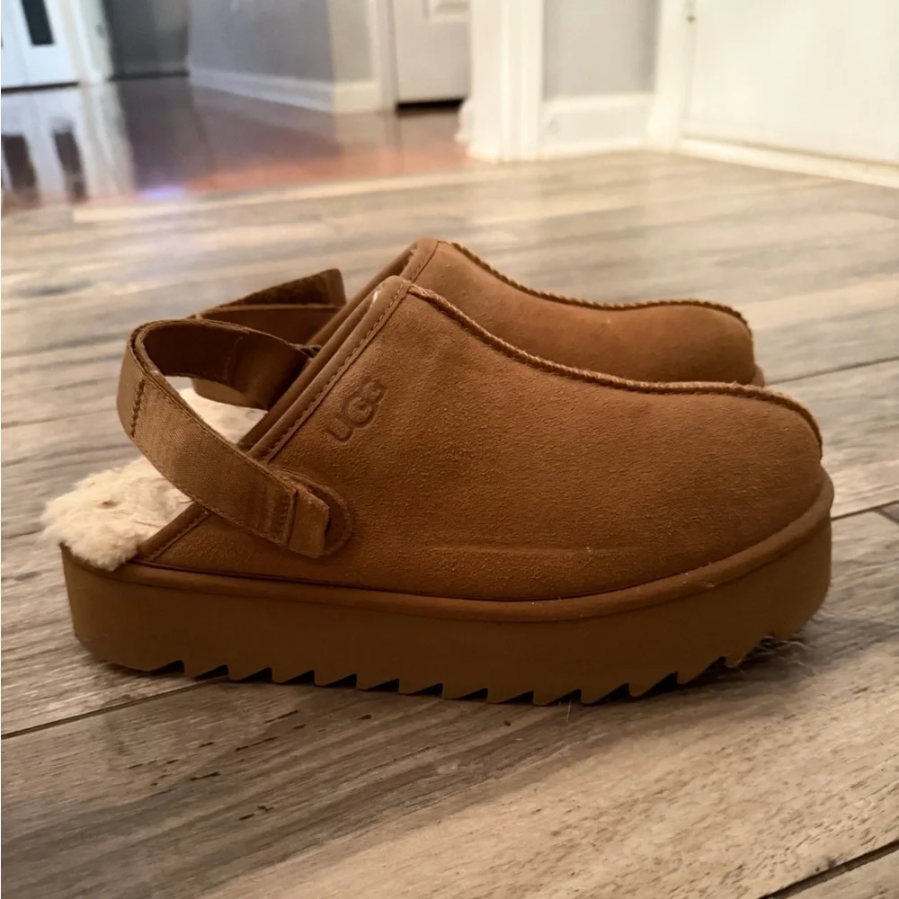 UGG Women Lanah Clog Platform - Chestnut like goldenstar - Picture 1 of 5